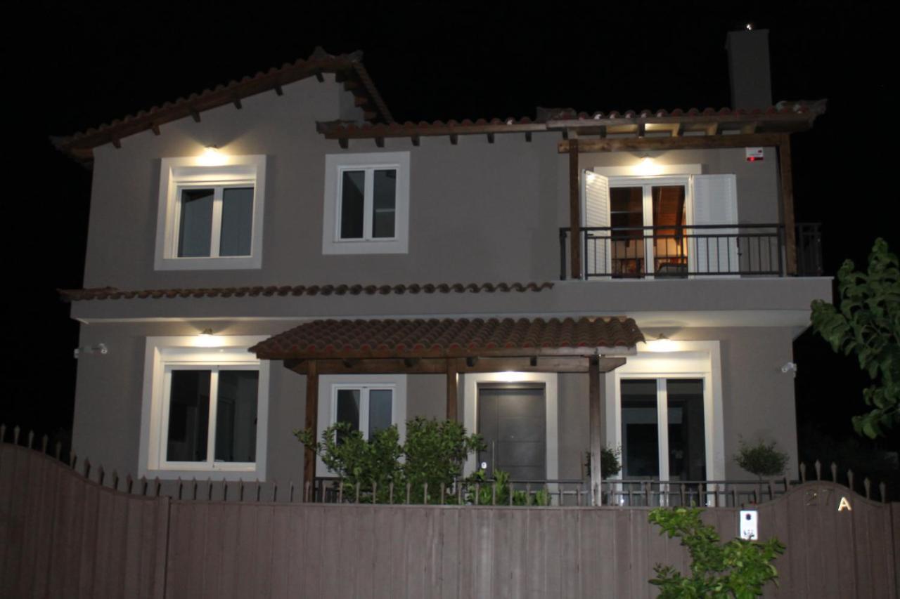 Sea View Apartment 15 Min From Athens Airport Nea Makri Exterior photo